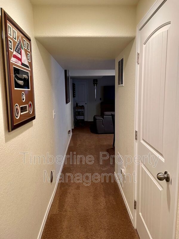 Building Photo - 11505 Wildwood Ridge Dr