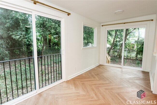 Building Photo - 267 Dubose Avenue