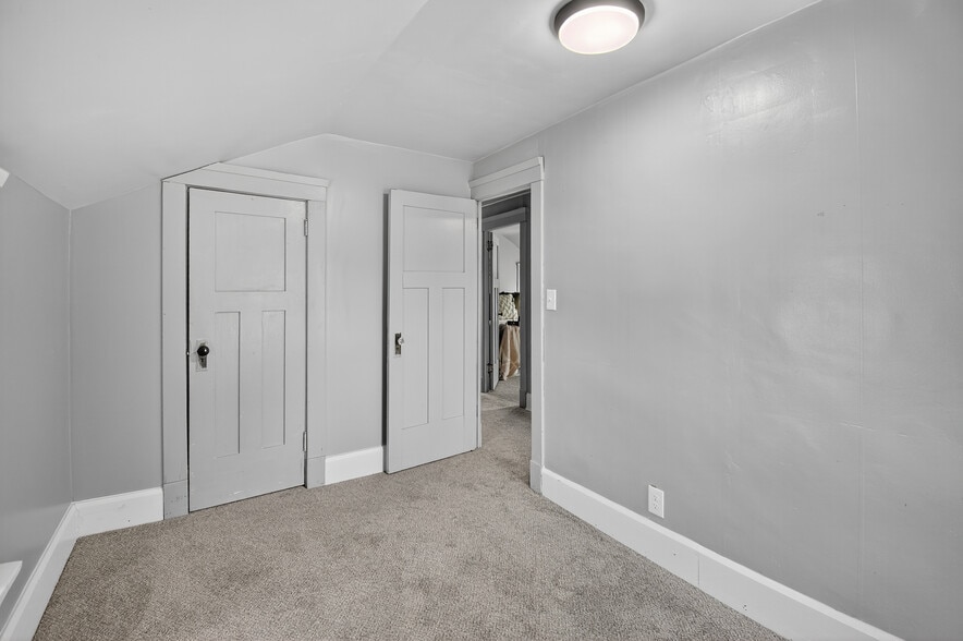 Building Photo - 3015 19th St