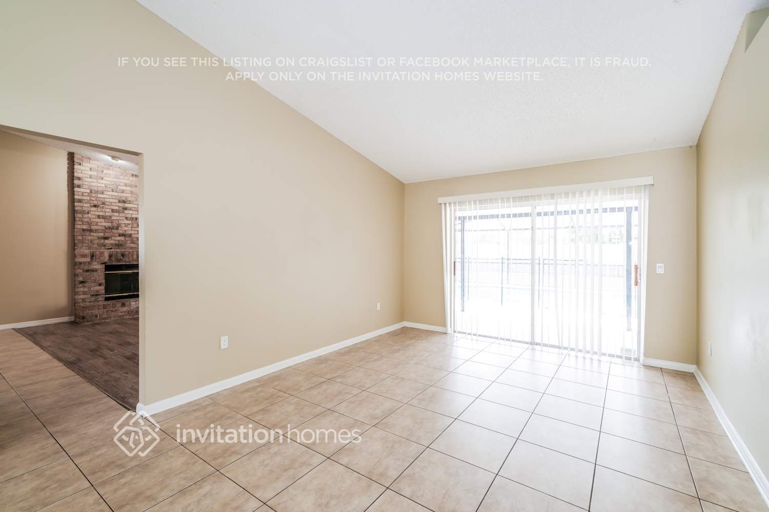Building Photo - 12305 Huckleberry Ct