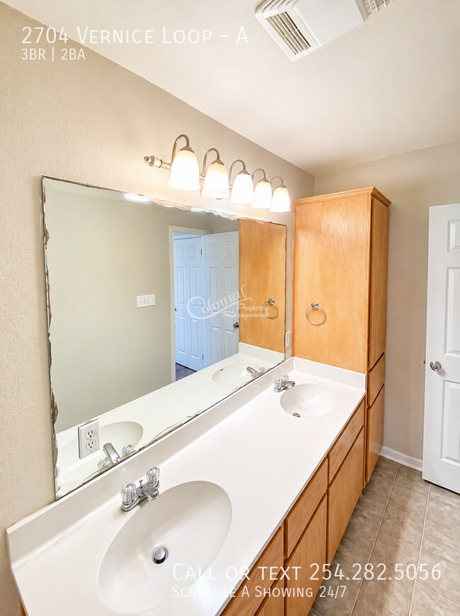 Building Photo - 2704 Vernice Loop