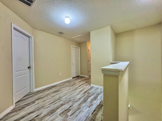 Building Photo - 13943 River Willow Pl