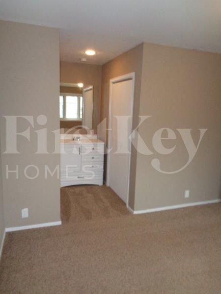 Building Photo - 1 Birch St