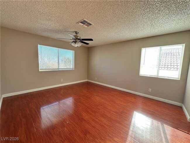 Building Photo - 120 Clifton Heights Dr