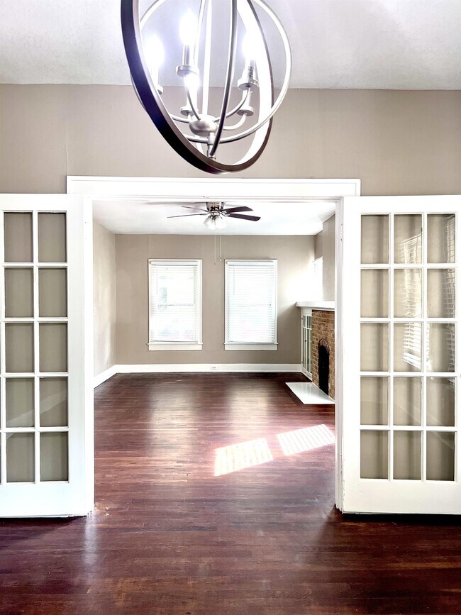 Building Photo - 2808 Morrow Ave