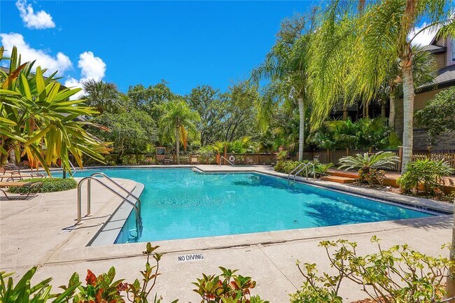 Building Photo - 482 N Pin Oak Pl