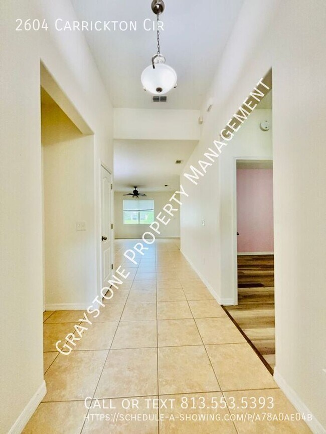 Building Photo - 2604 Carrickton Cir