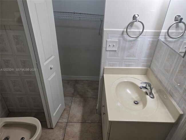 Building Photo - 9440 SW 169th St