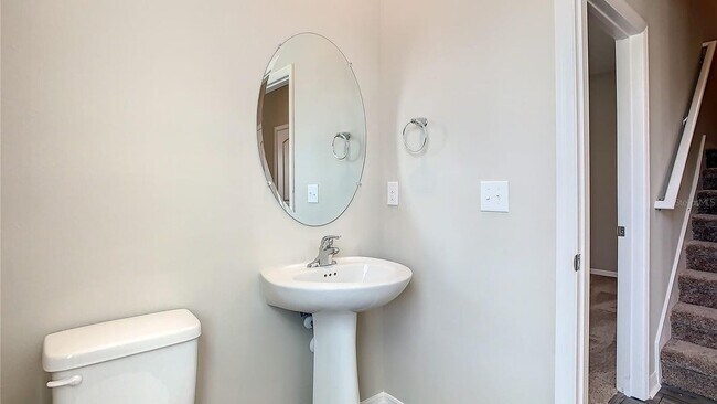 Building Photo - 5513 Wahoo Ct