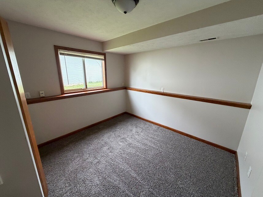 Building Photo - 4541 Brookmeadow Ct SE