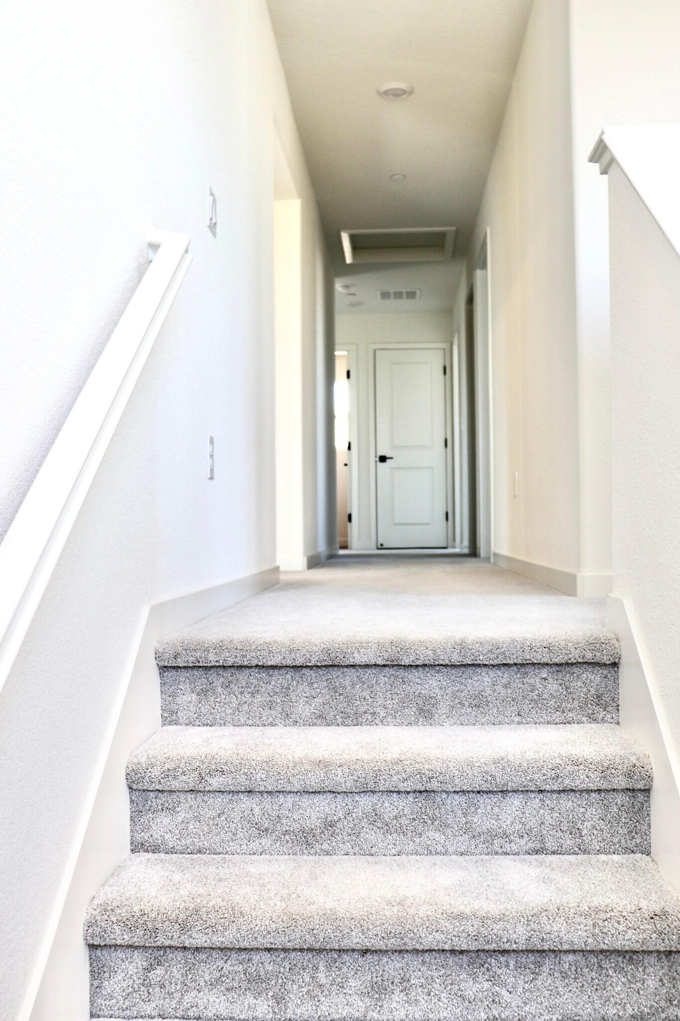 Building Photo - 1536 Minories Dr