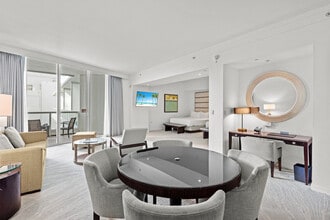 Building Photo - 4441 Collins Ave