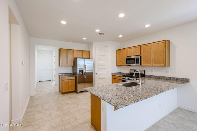 Building Photo - 5016 N 87th Ln