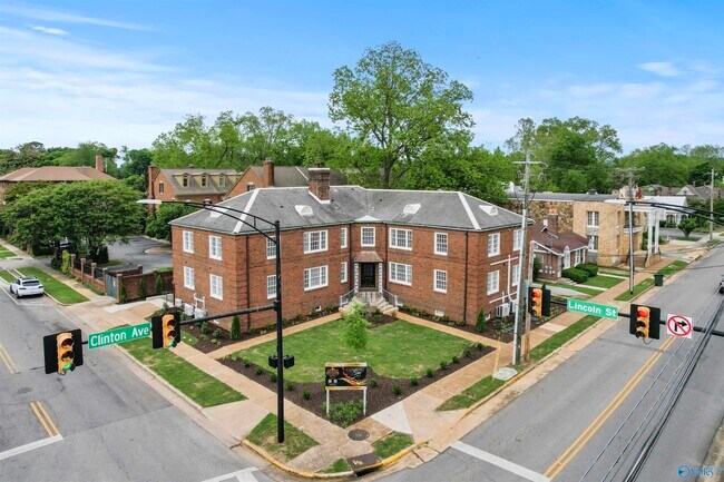 Building Photo - 401 Clinton Ave E