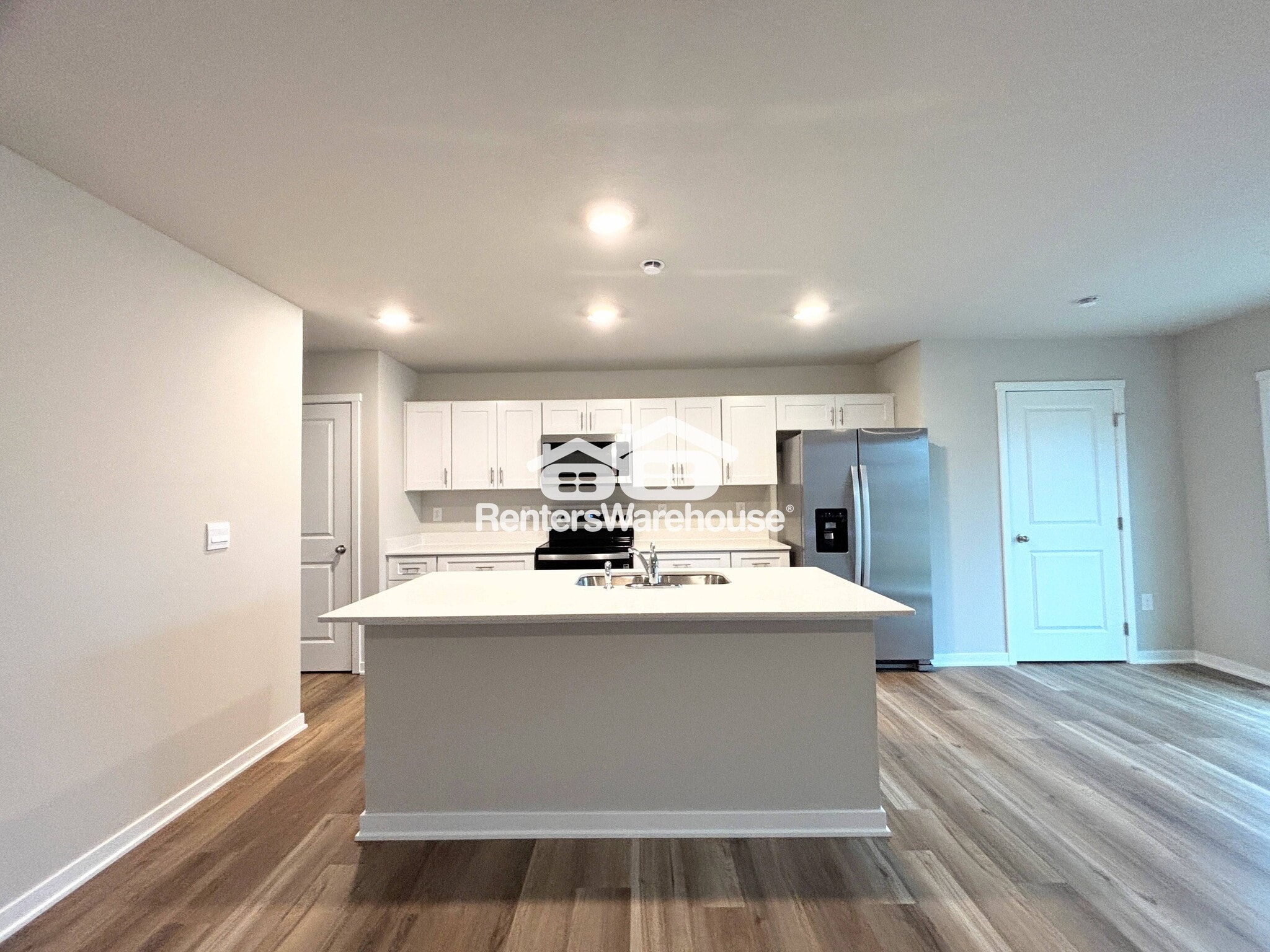 Building Photo - 2374 SE Callista Ave