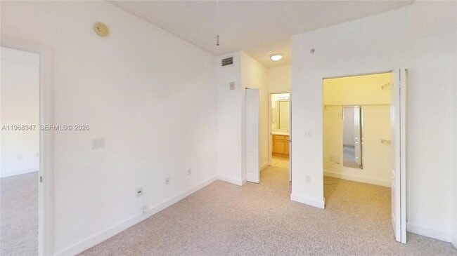 Building Photo - 6001 SW 70th St