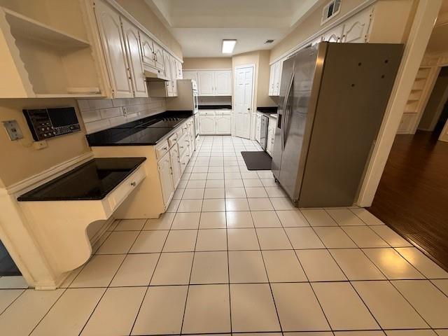 Building Photo - 6918 La Manga Dr