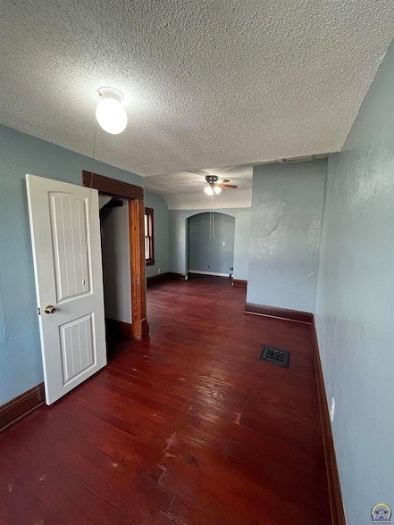 Building Photo - 810 Exchange St