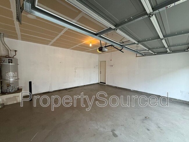 Building Photo - 17340 Ferndale St