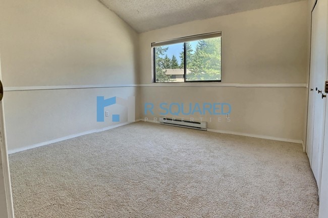 Building Photo - 1850 Grant Ave S