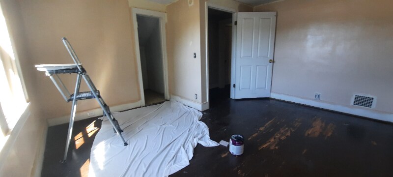 Building Photo - 636 Benton Ave