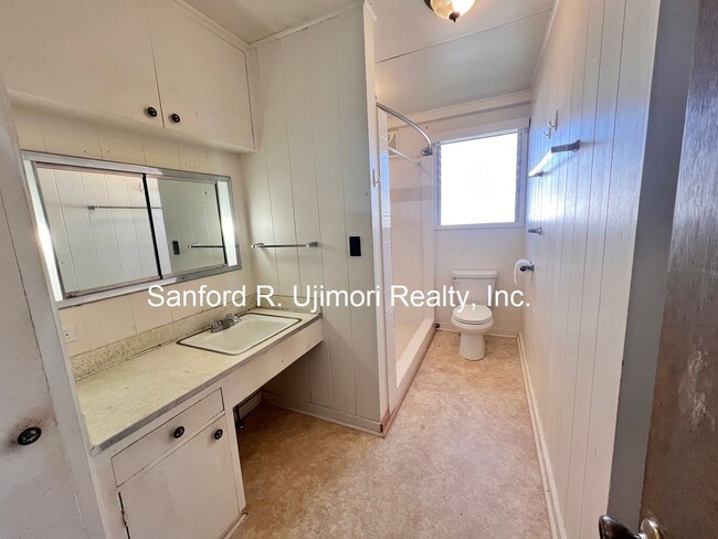 Building Photo - Kolopua Street – Single Family Home (4 bed...