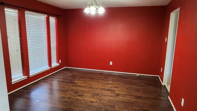 Building Photo - 14119 Fox Creek Park Dr