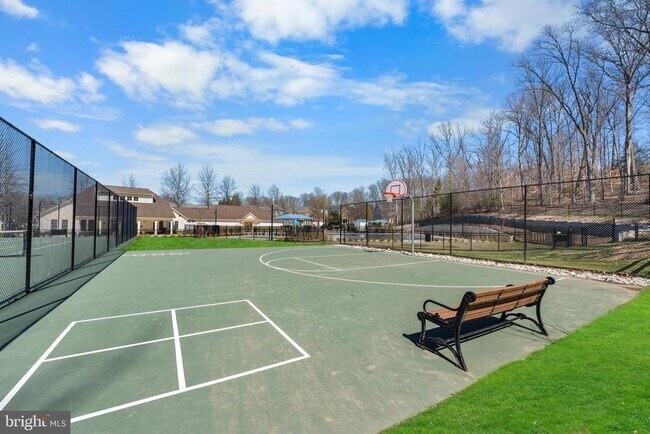 Building Photo - 16729 Shackleford Way