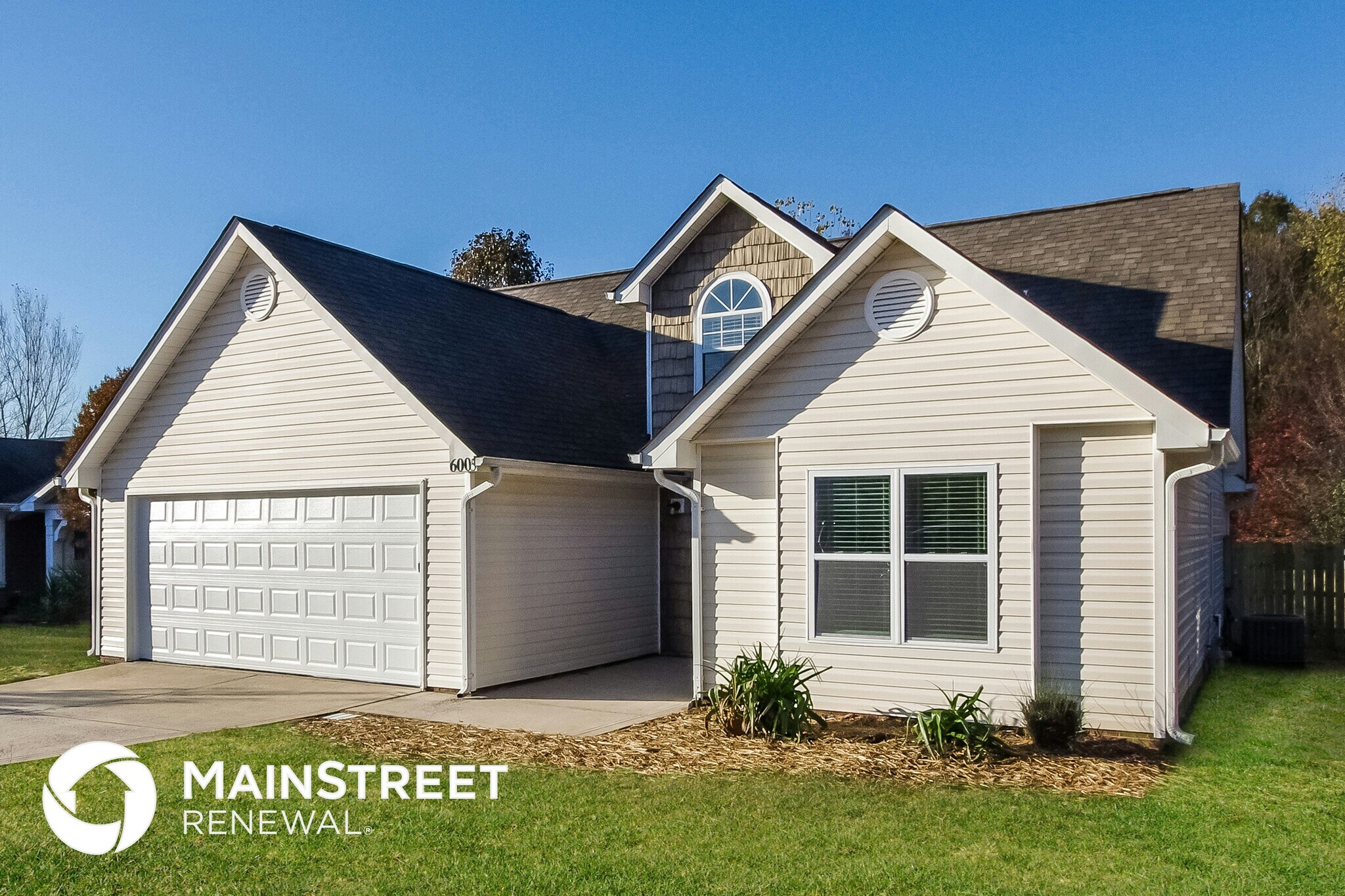 Building Photo - 6005 Brick Landing Dr