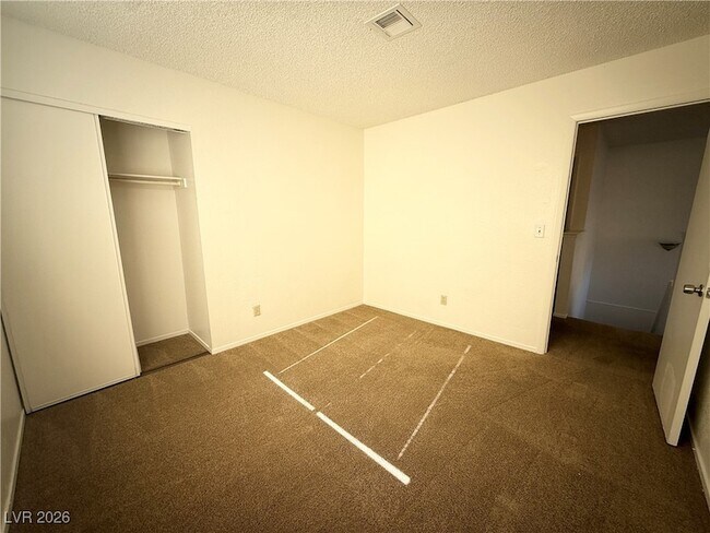 Building Photo - 129 Colbath St