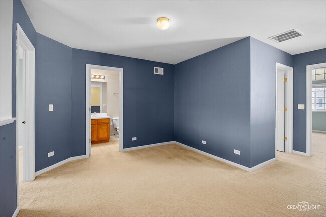 Building Photo - 171 Durango Dr