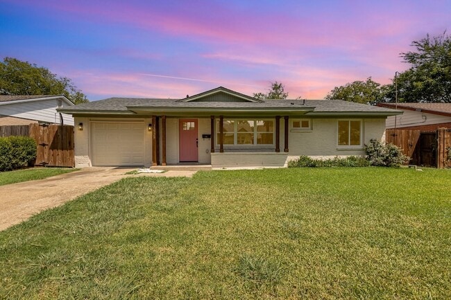 Primary Photo - 13520 Glenside Dr