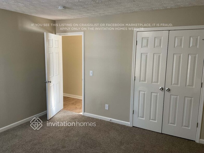 Building Photo - 4622 Insdale Dr NW