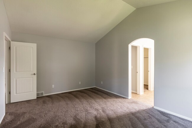 Building Photo - Heber Home