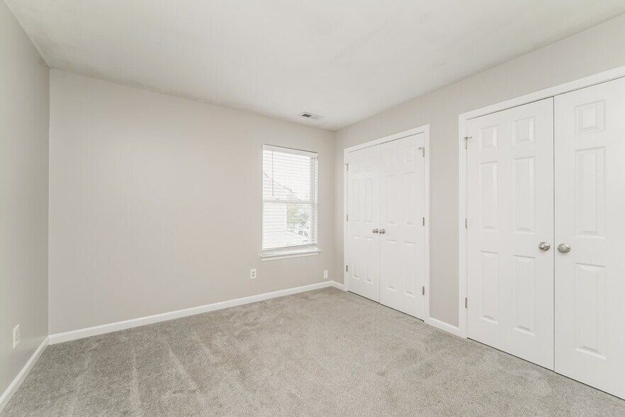 Building Photo - 1722 Ledson Ct
