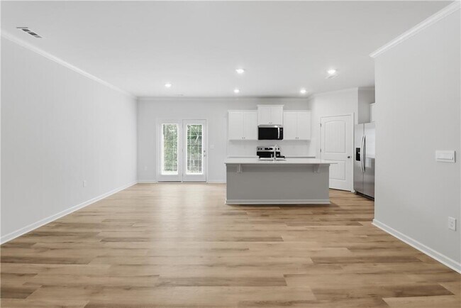 Building Photo - 56 Berryville Dr