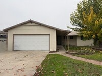 Building Photo - 3158 El Capitan Ave