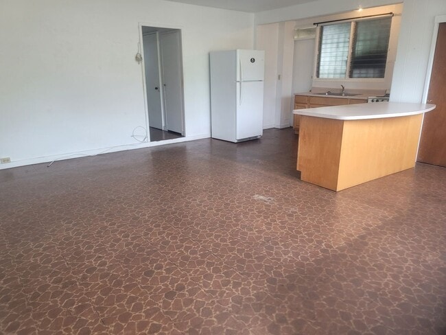 Building Photo - 99-228-228 Aiea Heights Dr