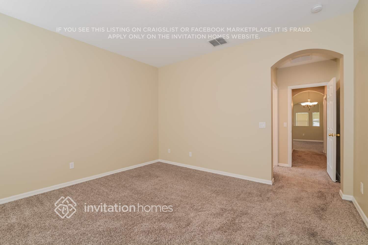 Building Photo - 14711 Sapodilla Dr