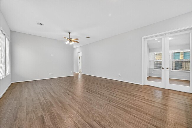 Building Photo - 10535 Cecilia Star Ln