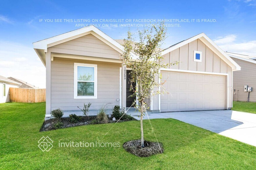 Building Photo - 10209 Hackberry Spg Wy