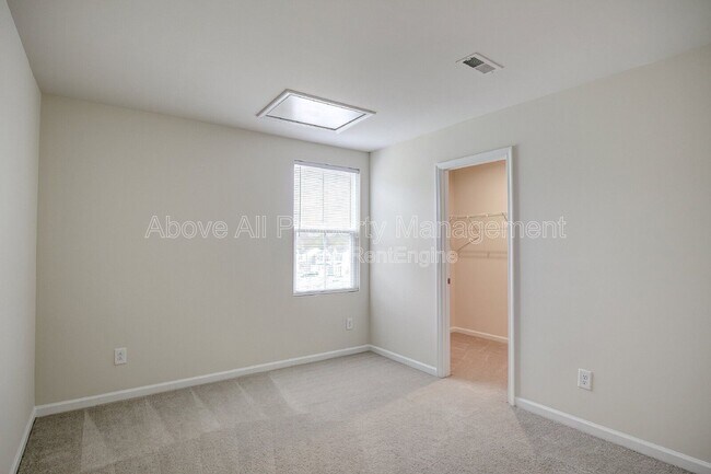 Building Photo - 1026 Bent Willow Dr