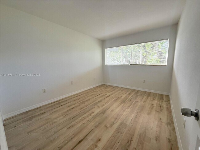 Building Photo - 7737 SW 88th St