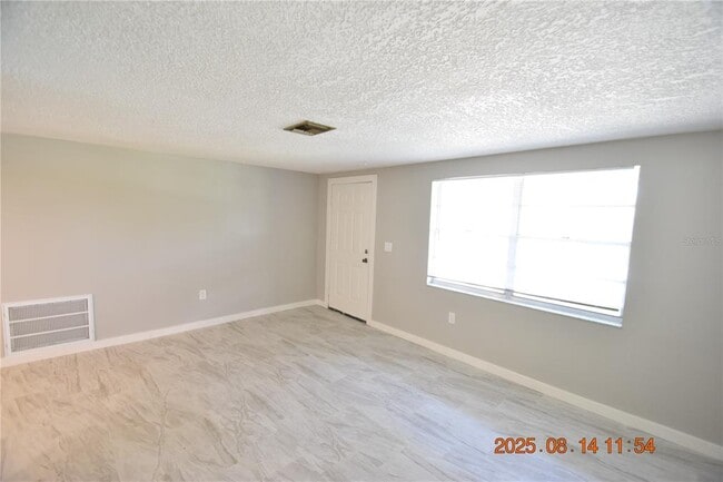 Building Photo - 8522 Longboat Ln