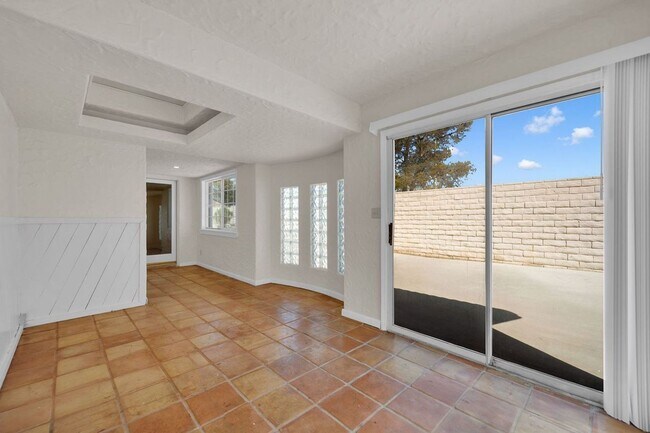 Building Photo - 7716 Bentonite Dr