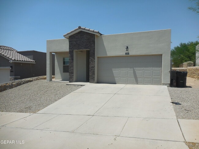 Building Photo - 12867 Ivelet Ct