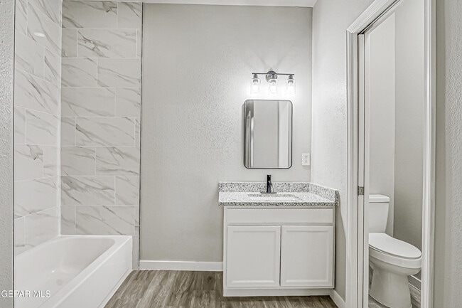 Building Photo - 5270 Sean Haggerty Dr