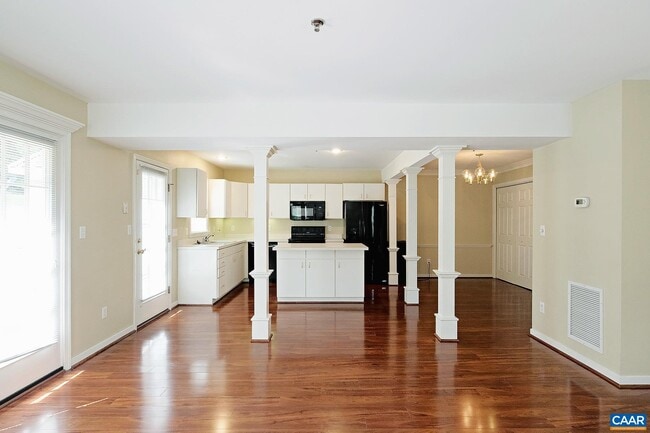Building Photo - 3400 Moubry Ln