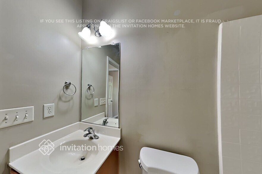 Building Photo - 5019 McKittrick Ln