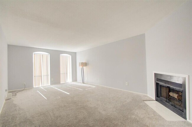 Building Photo - 4641 Wild Indigo St